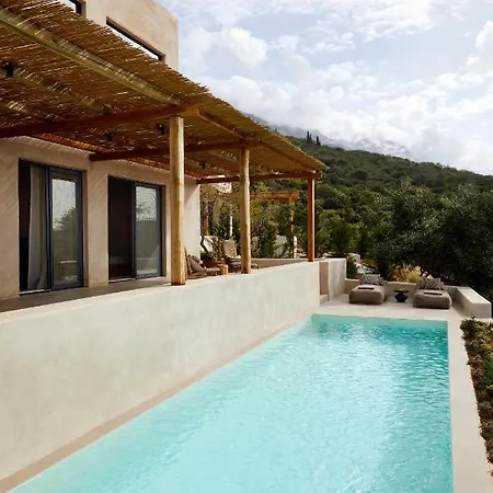 Villa Olivio - Secret Roc Livathos (Kefalonia)